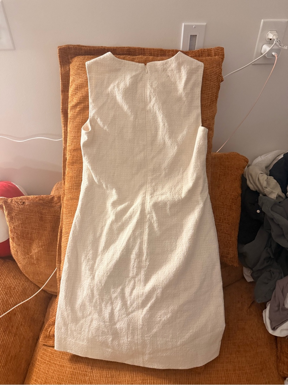 Theory White Textured Sleeveless Midi Shift Dress - Picture 3 of 7